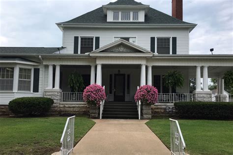 Knell Mortuary | Carthage, MO Funeral Home & Cremation