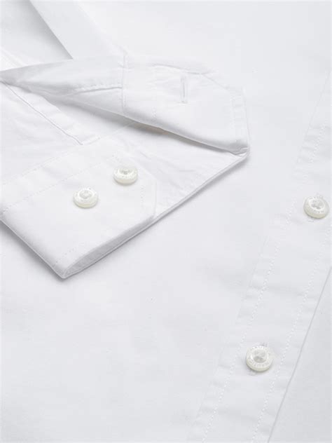 Men White Solid Slim Fit Casual Shirt