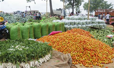 WPI inflation eases to 0.13 pc in Sept