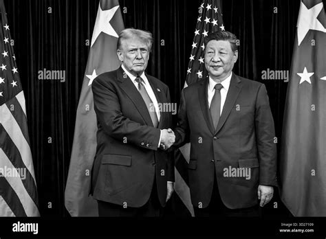 250px-President_Donald_Trump_participates_in_a_bilateral_meeting_with_Chinese_President_Xi_Jinping_a