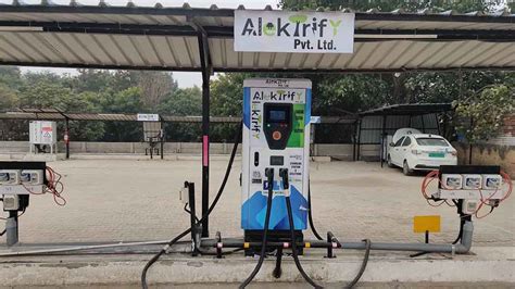 GFF 2023: NPCI का बड़ा फैसला, अब EV स्टेशन पर FASTag से हो जाएगा पेमेंट