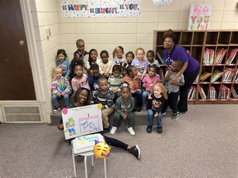 Home | Harris Elementary