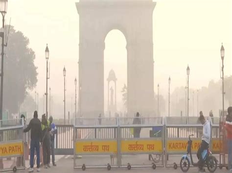 New Delhi weather today: Sunny skies, cool temps, but severe pollution ...