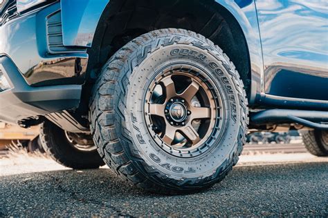 Chevy Silverado 1500 Tire Size Guide | RealTruck