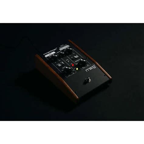 Rezultat imagine pentru Ring Modulator Build