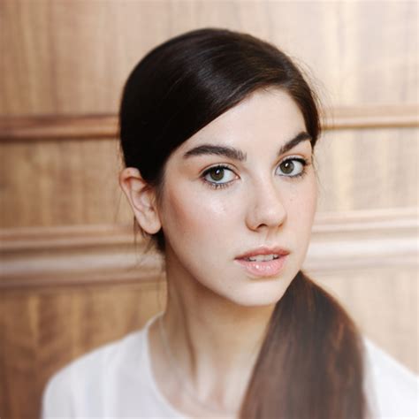 Rezultat imagine pentru Eyeliner Pencil Tutorial