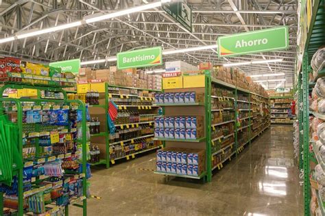 Productos básicos pueden ser hasta cuatro veces más caros según marca y ...