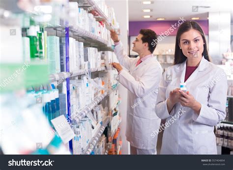 1,148 Spanish Technician Images, Stock Photos & Vectors | Shutterstock