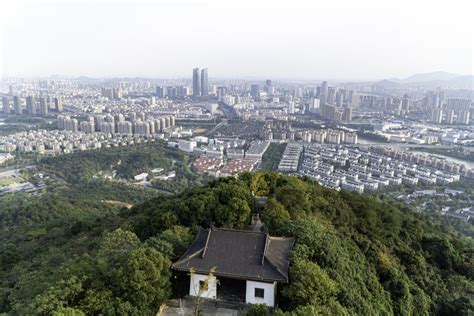 湖州吴兴地标建筑原来不是马桶盖，而是仁皇阁，可以俯瞰湖州城_历史