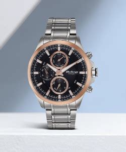 Titan NP90104KM02 Octane OTS- 3 Wells Analog Watch - For Men - Buy ...