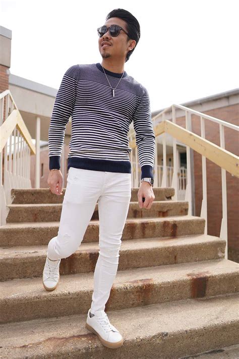 Skinny Guy Fashion 2024: How to Dress Well as a Slim Man