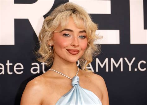 Sabrina Carpenter Wore a Baby Angel Faux Bob to the 2025 Grammys