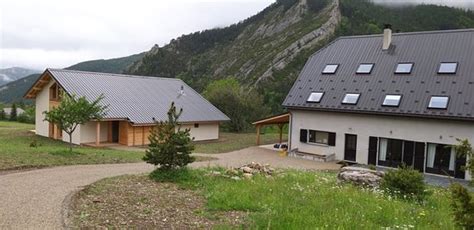 GÎTE DE LA JARJATTE-VALGABONDAGE (Lus La Croix Haute) - Lodge Reviews ...