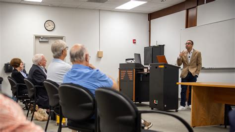 Auditing Classes | Osher Lifelong Learning Institute | University of Miami