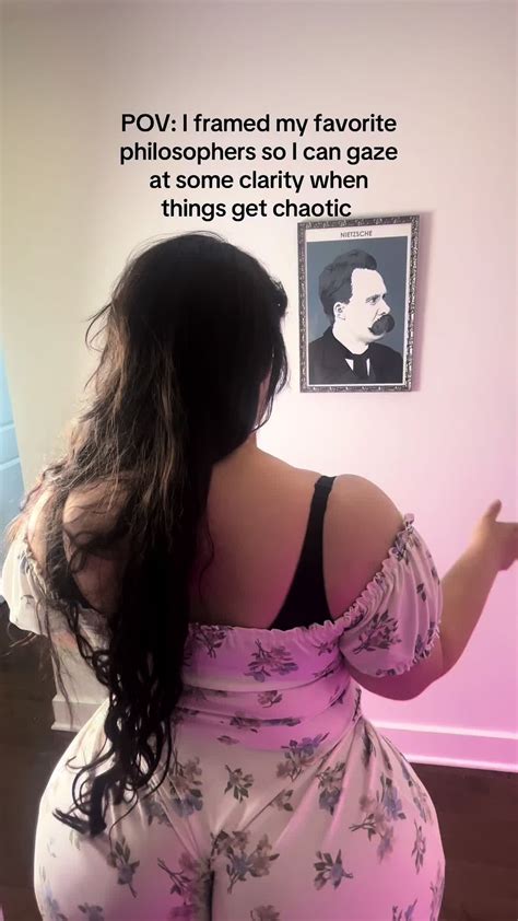 Mia Saaoud (@mia.saaoud) - Urlebird