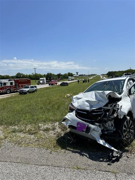 Highway 60 crash results in injuries near Highland Springs
