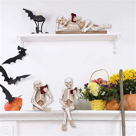 Reading Skeletons Figurines – flyingcarts