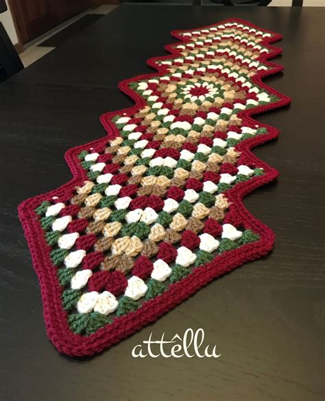 christmas crochet table runner