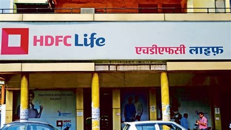 HDFC Life Q4 Results: PAT Soars 15% To Rs 411 Cr; Rs 2/Share Dividend ...