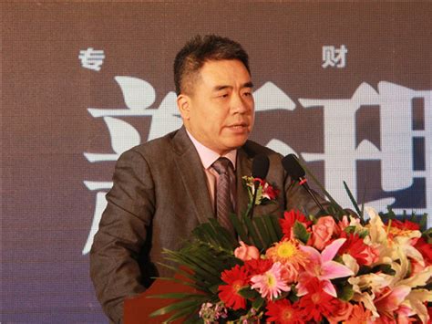 张铁柱简历_新华社《参考消息》社长兼总编辑张铁柱受邀参会演讲_活动