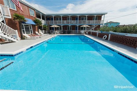 COLONIAL INN (Nags Head) - Motel Reviews, Photos, Rate Comparison ...