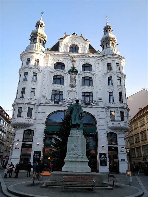 JOHANNES GUTENBERG MONUMENT (2026) All You Need to Know BEFORE You Go ...