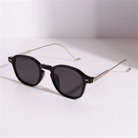 Buy Hybrid Black Polarized Round Sunglasses | Stylish Eye Protection ...