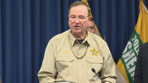 Sheriff Grady Judd dons $50K in ‘drip’ seized during illegal drug ...