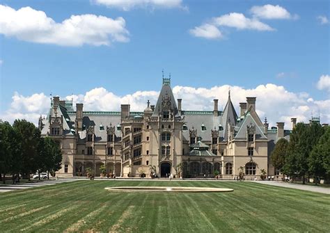 Download Biltmore Estate, Nashville, Nc | Wallpapers.com