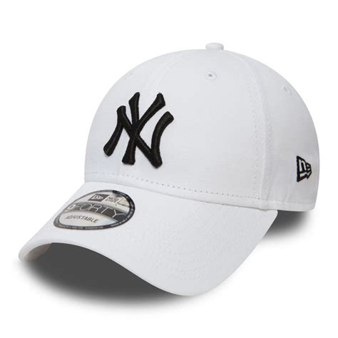 NEW ERA 940 LEAG BASIC NEYYAN WHITE-BLACK – MetroActiv