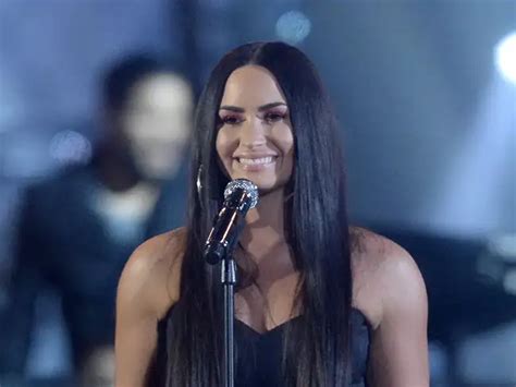 lovato: Demi Lovato announces new album scheduled to be released on ...