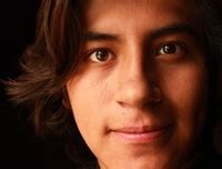 「顔」英語への翻訳と例文 - 日本語-英語辞書 | Glosbe