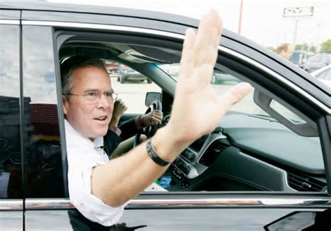A conundrum for Jeb Bush: How to use George W | The Times of India