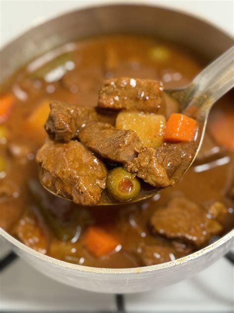Carne Guisada Recipe (Puerto Rican Beef Stew) - Made with Sazón