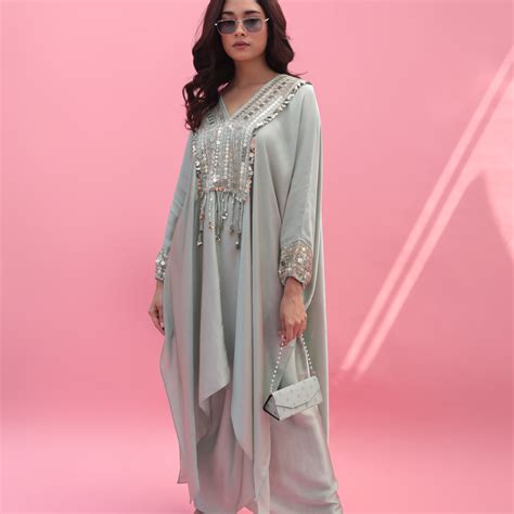 MISH Green Kaftan Set with Wrap Skirt – Prahnaaya India