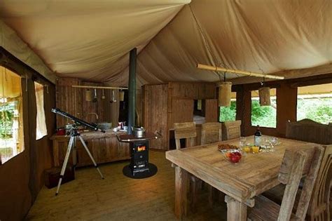 FEATHER DOWN CHESTERS (Jedburgh, Scotland) - Guesthouse Reviews ...