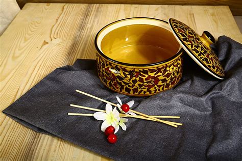 Buy Caffeine Ceramic Handmade Brown Sehra Serving Donga with Lid (Set ...