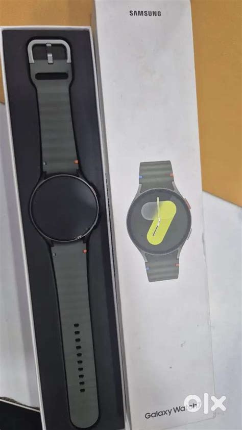 Samsung Galaxy Watch 7 44mm Ite Like new Just 4 month Old Box cable ...