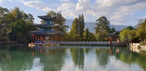 Black Dragon Pond Park (Lijiang) - 2019 What to Know Before You Go ...