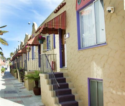 CAPITOLA VENETIAN HOTEL - Hotel Reviews, Photos, Rate Comparison ...