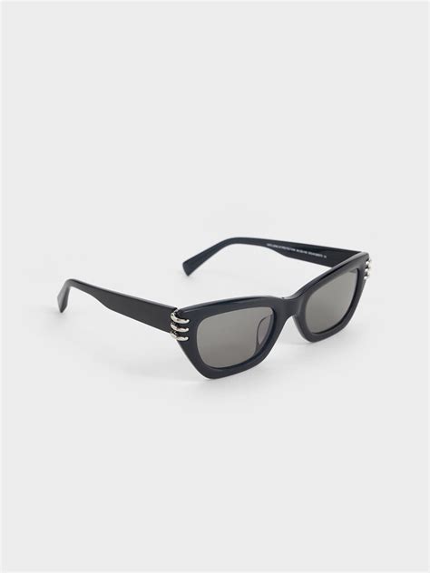 Metallic-Accent Angular Cat-Eye Sunglasses - Noir - CHARLES & KEITH IN