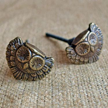 Yugen Owl Cabinet Drawer Knob – Spruce and Pop