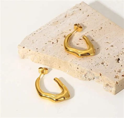 Aína Anti-Tarnish New Irregular C Shaped Earrings Stainless Steel Hoop ...
