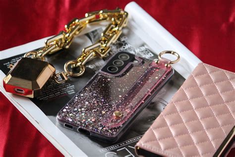 Bling Glitter Hand Strap Cover for Samsung Galaxy S22 | JustAndBest