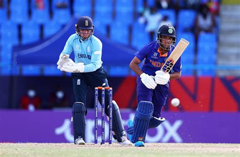 3 Hits and 2 Flops as India beat England by 4 wickets to lift the U-19 ...