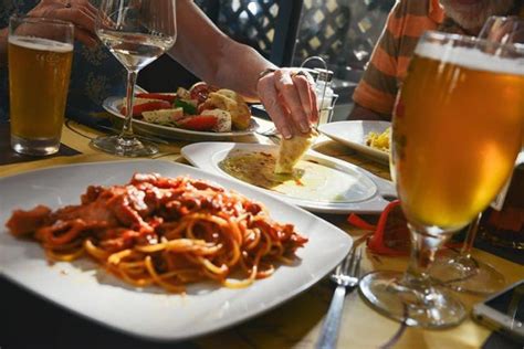 Beer Etiquette For Dummies: 7 Things Every Beer Drinker Should Know