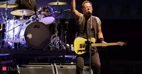 vintage car scam: Bruce Springsteen's drummer Max Weinberg files ...