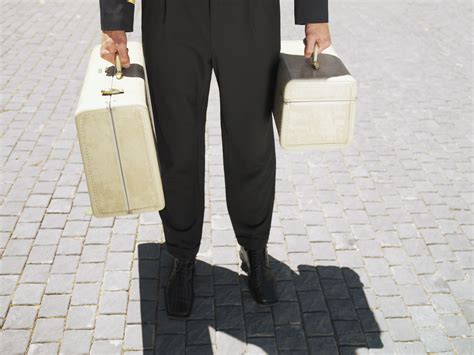 Hotel tipping guide, from bellman to valet | Tipping guide, Hotel ...
