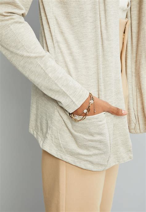 Buy Women Solid Open-Front Shrug Online at just Rs. 499.0 ...