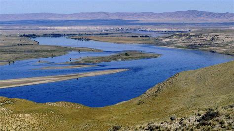 Hanford Reach: should it become a national park? | Tri-City Herald